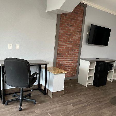 The Symphony Inn & Suites Houston Bagian luar foto