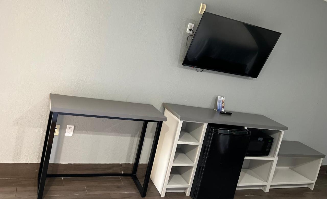 The Symphony Inn & Suites Houston Bagian luar foto
