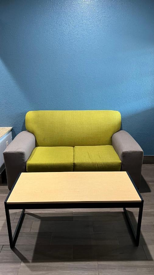 The Symphony Inn & Suites Houston Bagian luar foto