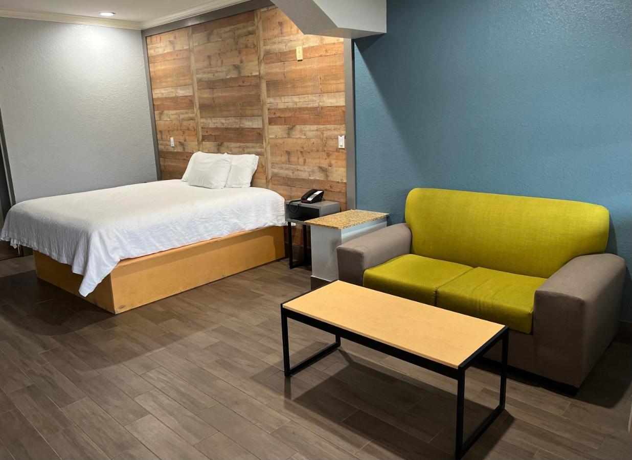 The Symphony Inn & Suites Houston Bagian luar foto