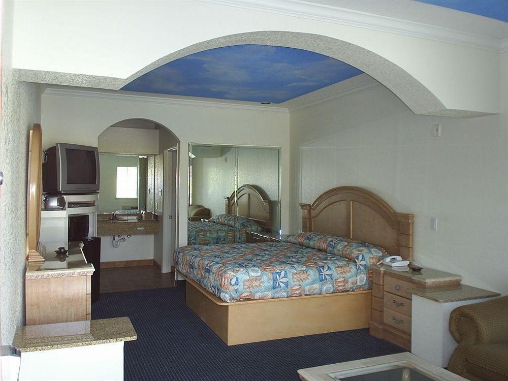 The Symphony Inn & Suites Houston Bagian luar foto