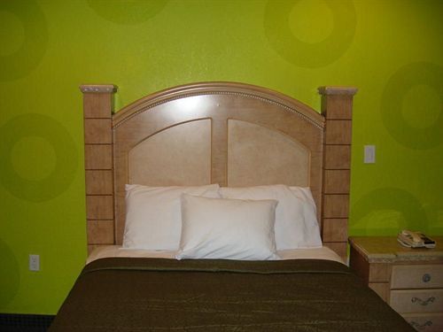The Symphony Inn & Suites Houston Bagian luar foto